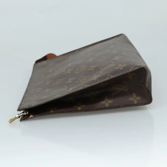 LOUIS VUITTON Monogram Poche Toilette 26 Pouch - Picture 6 of 14